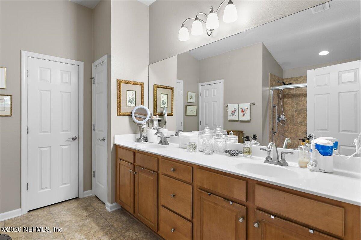 9092 Sweet Tree Trail Jacksonville, FL 32256 - Photo 13 of 31 13-Primary Bathroom
