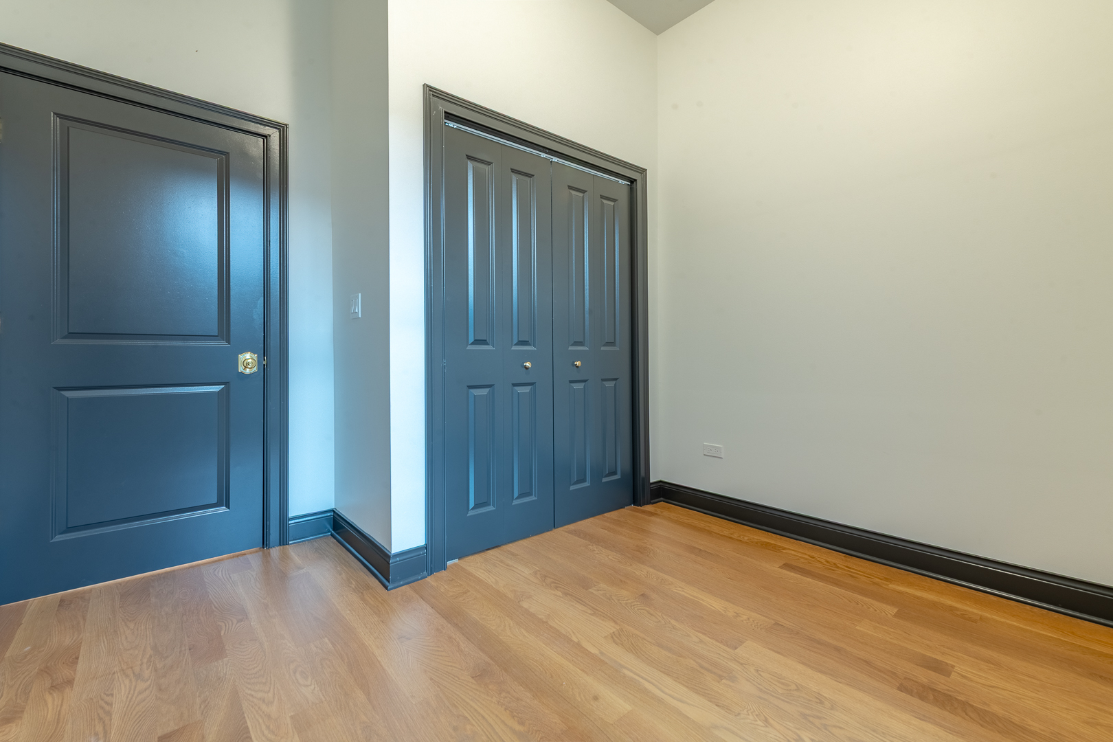 28 North Throop Street, Unit 2 Chicago, IL 60607 - Photo 29 of 35 a view of empty room