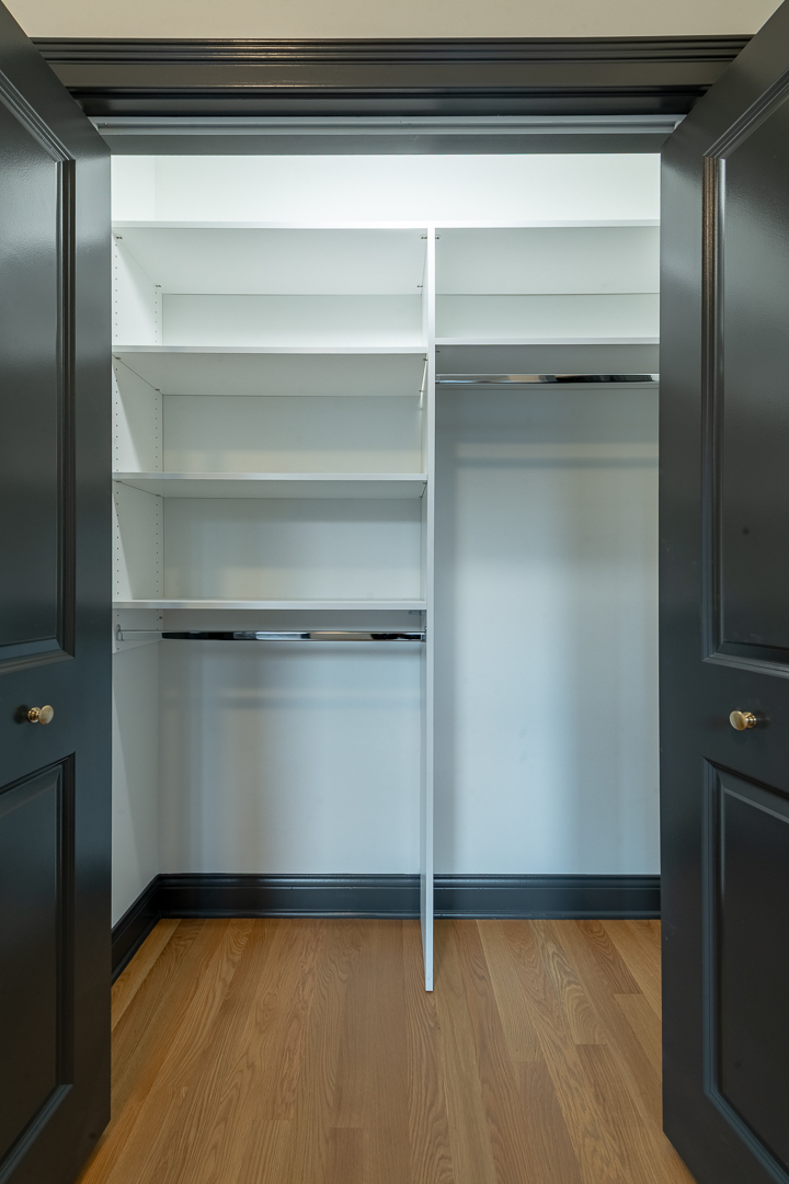 28 North Throop Street, Unit 2 Chicago, IL 60607 - Photo 33 of 35 a view of a room with rack on the wall