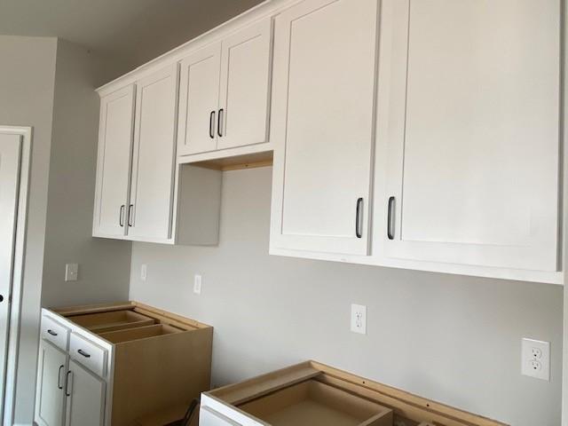 821 Casey Street Moncks Corner, SC 29461 - Photo 5 of 21 Murray Cabinets