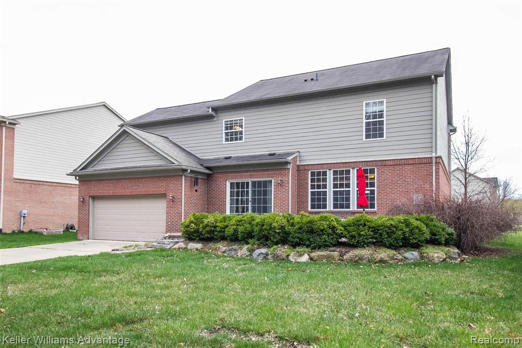 49692 Great Falls Road Canton, MI 48188 - Photo 2 of 38