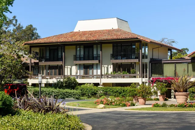 $2,139,000 | 1308 Plaza De Sonadores, Santa Barbara, CA 93108