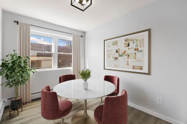 $1,985 | 35 West 23rd Street, Unit 33B1, Bayonne, NJ 07002