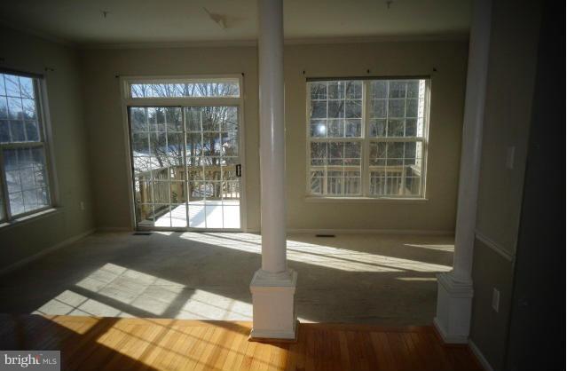 2618 Cameron Way Frederick, MD 21701 - Photo 10 of 22 Living Room