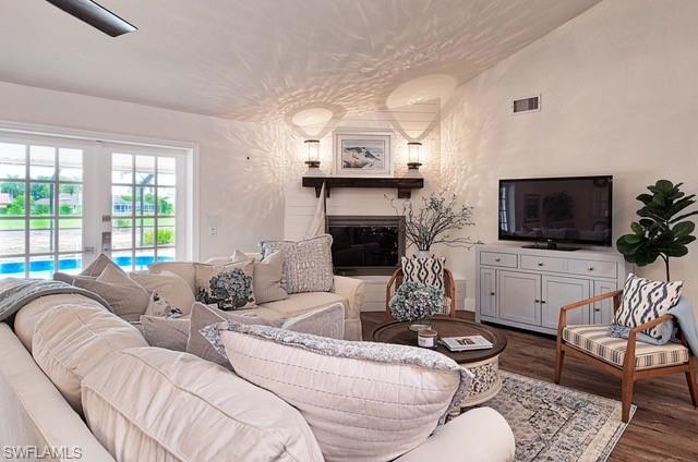 351 Torrey Pines Point Naples, FL 34113 - Photo 5 of 28 Gallery Image 5