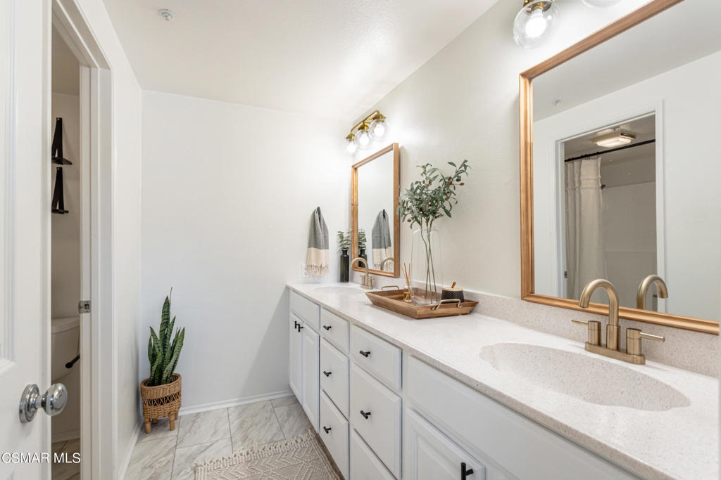 1231 Lost Point Lane Oxnard, CA 93030 - Photo 20 of 29