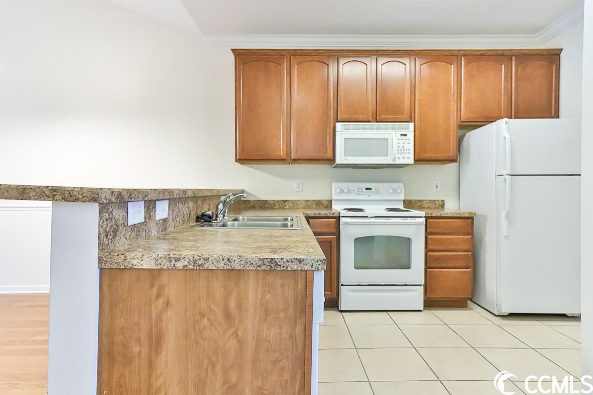 5810 Longwood Drive, Unit 303 Murrells Inlet, SC 29576 - Photo 8 of 28
