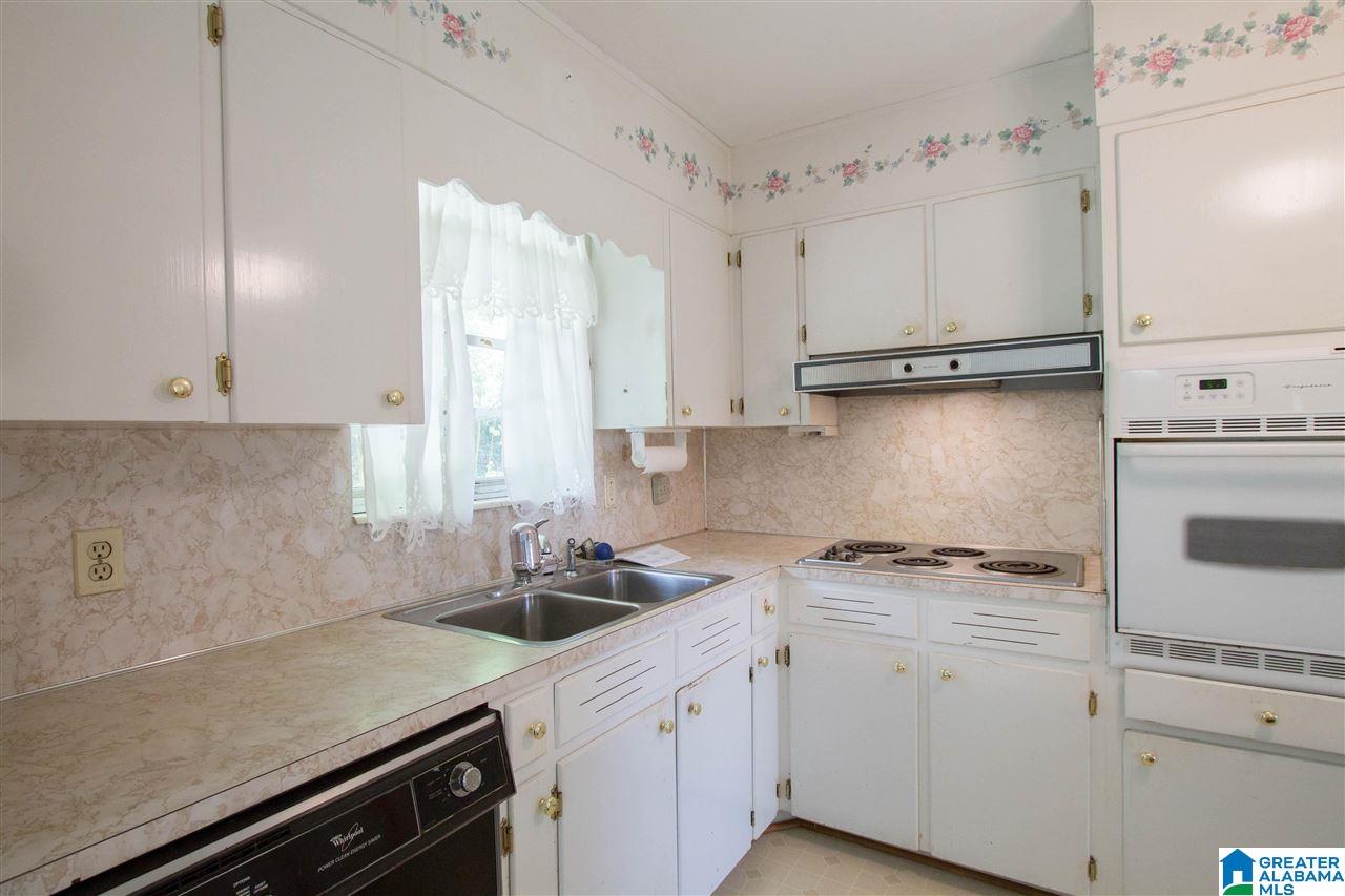 2201 Forestdale Bend Road Birmingham, AL 35214 - Photo 14 of 43