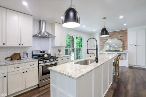 $650,000 | 5534 Haverford Avenue, Indianapolis, IN 46220