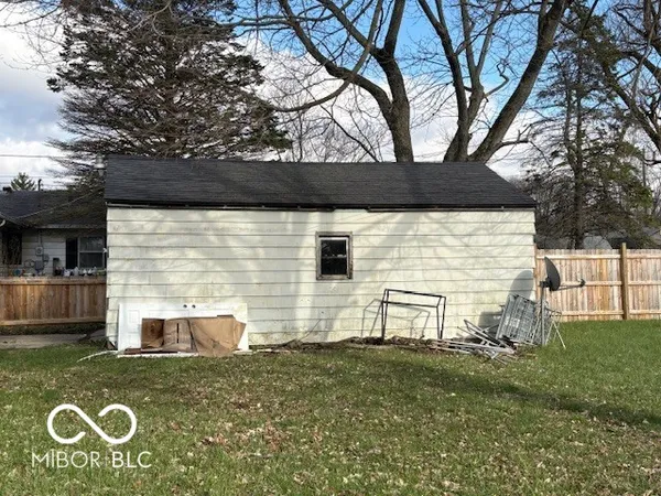 $79,900 | 1805 East Carver Drive, Muncie, IN 47303