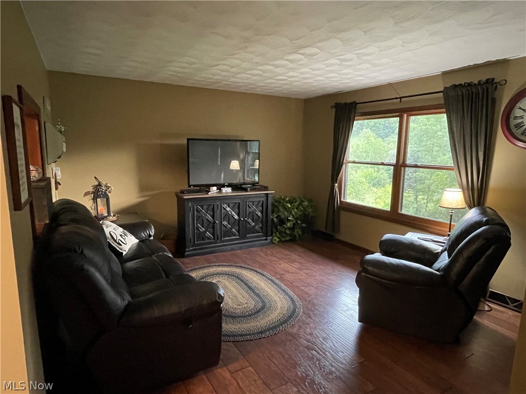 64064 Bobs Run Road Cambridge, OH 43725 - Photo 5 of 11 Gallery Image 5