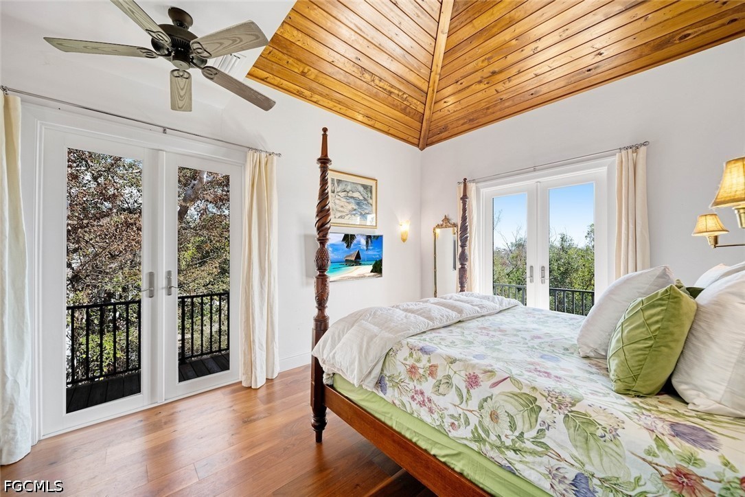 1428 Albatross Road Sanibel, FL 33957 - Photo 20 of 45