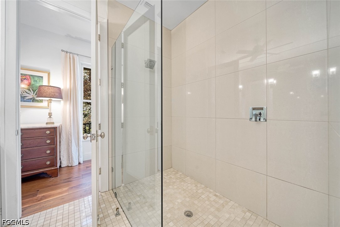 1428 Albatross Road Sanibel, FL 33957 - Photo 24 of 45