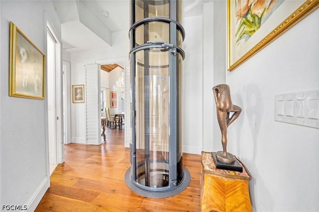 1428 Albatross Road Sanibel, FL 33957 - Photo 34 of 45