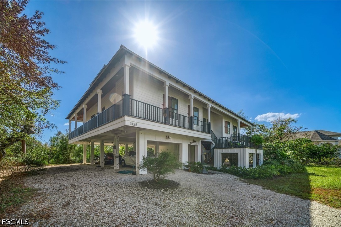 1428 Albatross Road Sanibel, FL 33957 - Photo 39 of 45