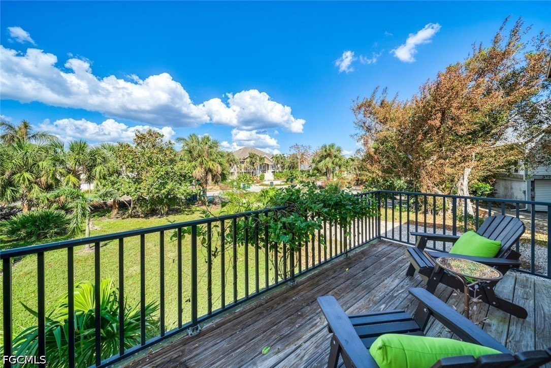 1428 Albatross Road Sanibel, FL 33957 - Photo 40 of 45