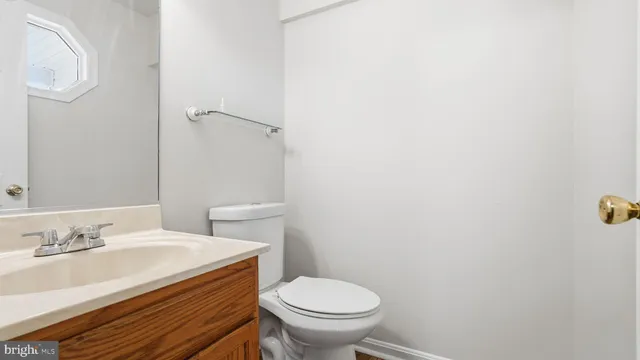 $2,650 | 11921 Stonehenge Drive, Fredericksburg, VA 22407