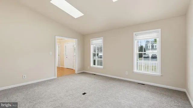 $2,650 | 11921 Stonehenge Drive, Fredericksburg, VA 22407