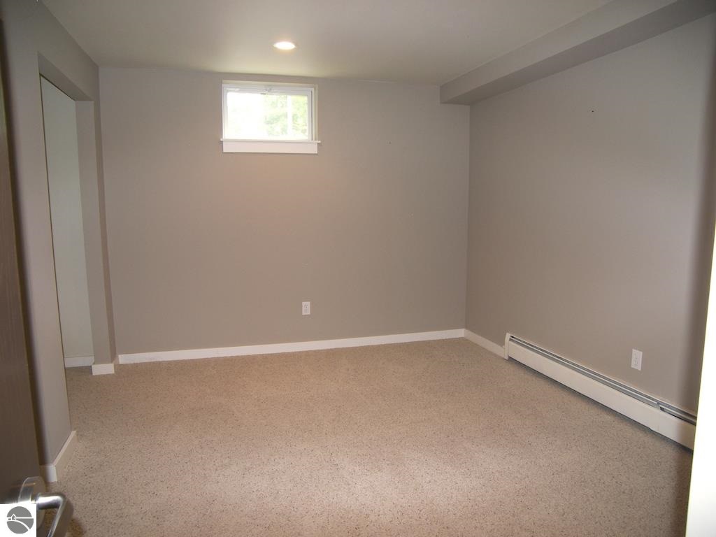 2593 Nelson Road Traverse City, MI 49686 - Photo 29 of 90 1791273-28.JPG