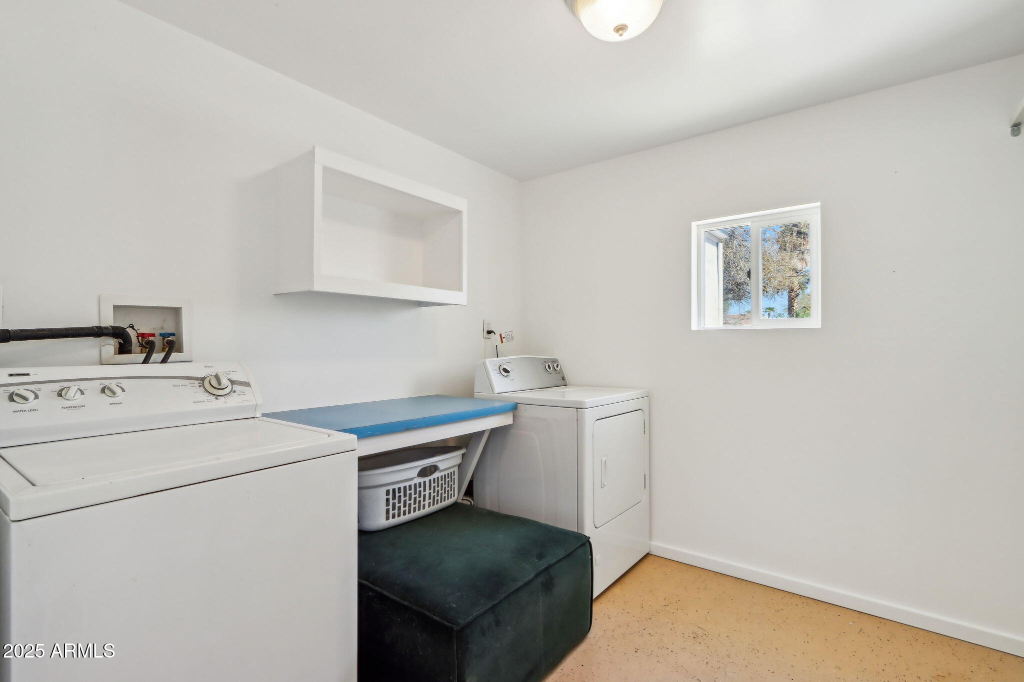 2237 North 9th Street Phoenix, AZ 85006 - Photo 24 of 29 a utility room with dryer and washer