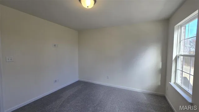 $2,200 | 431 Sunset Hollow Drive, Wentzville, MO 63385