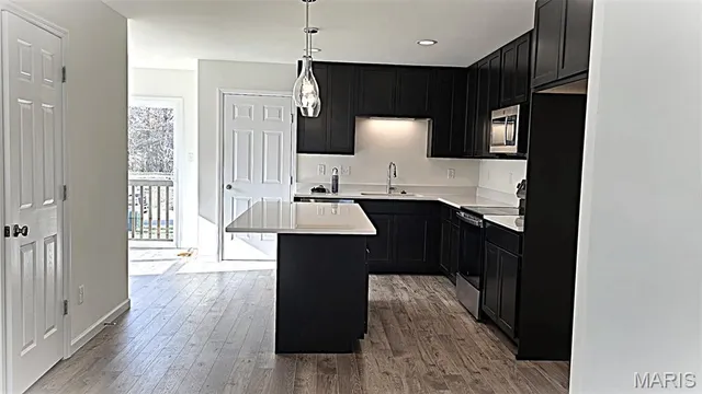 $2,200 | 431 Sunset Hollow Drive, Wentzville, MO 63385