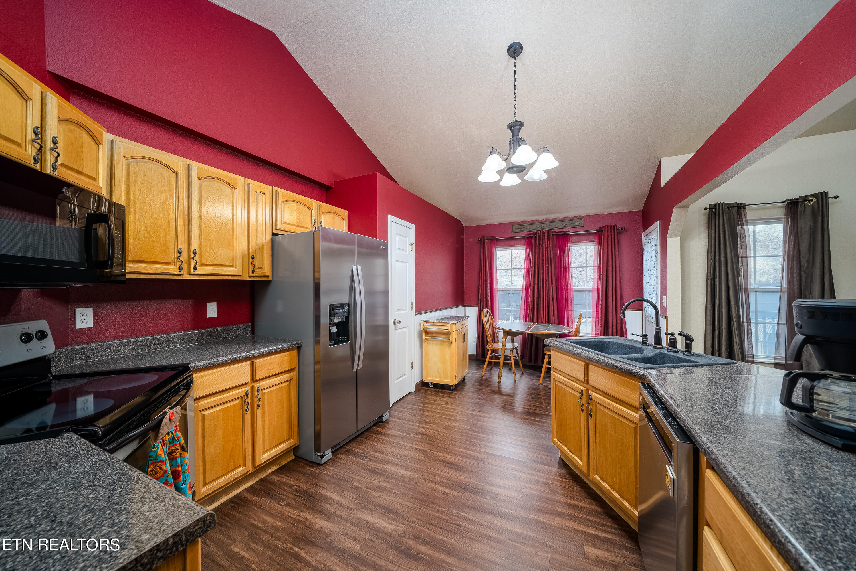 278 Wiggins Road Tellico Plains, TN 37385 - Photo 13 of 36 278 Wiggins Rd-13
