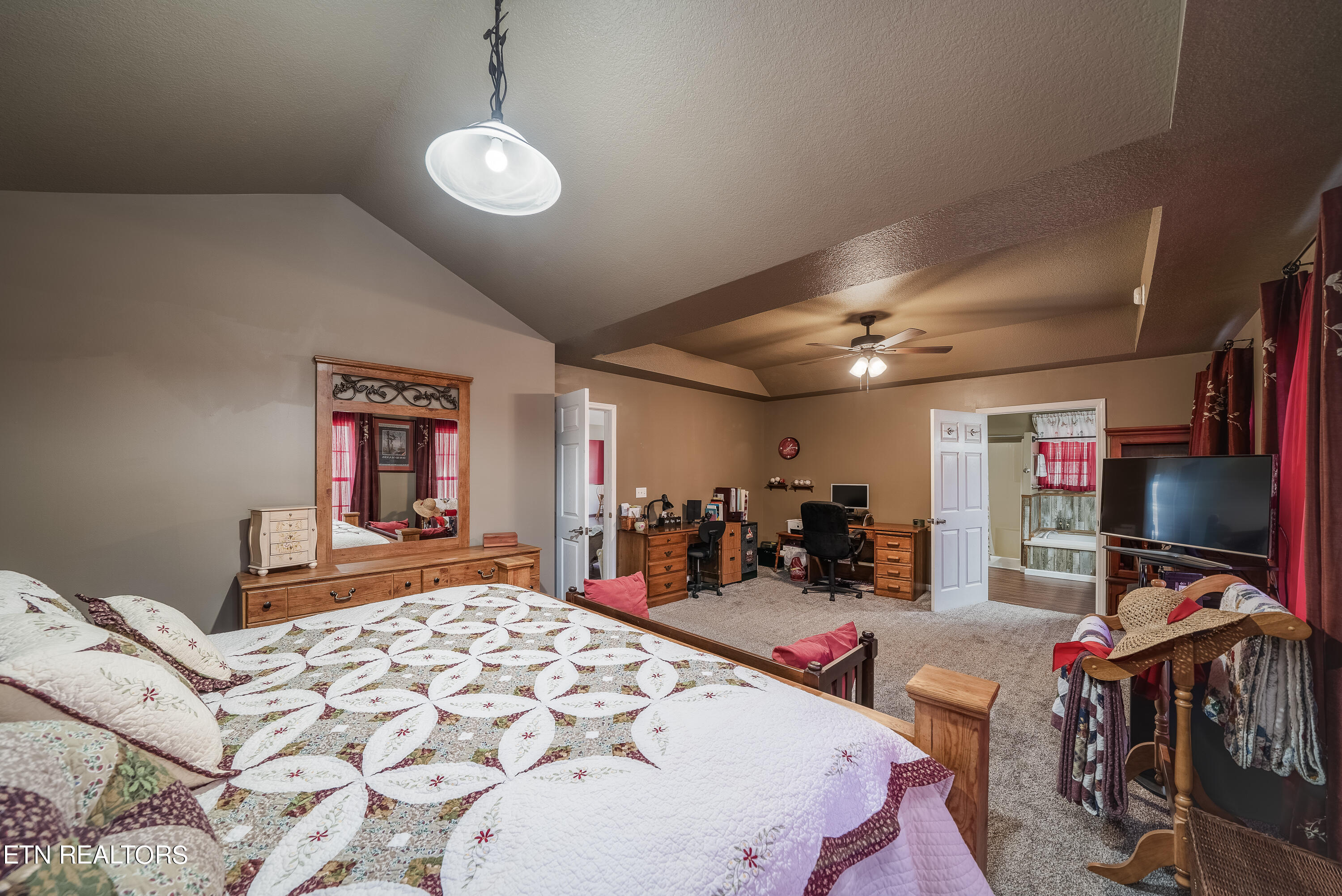 278 Wiggins Road Tellico Plains, TN 37385 - Photo 19 of 36 278 Wiggins Rd-19