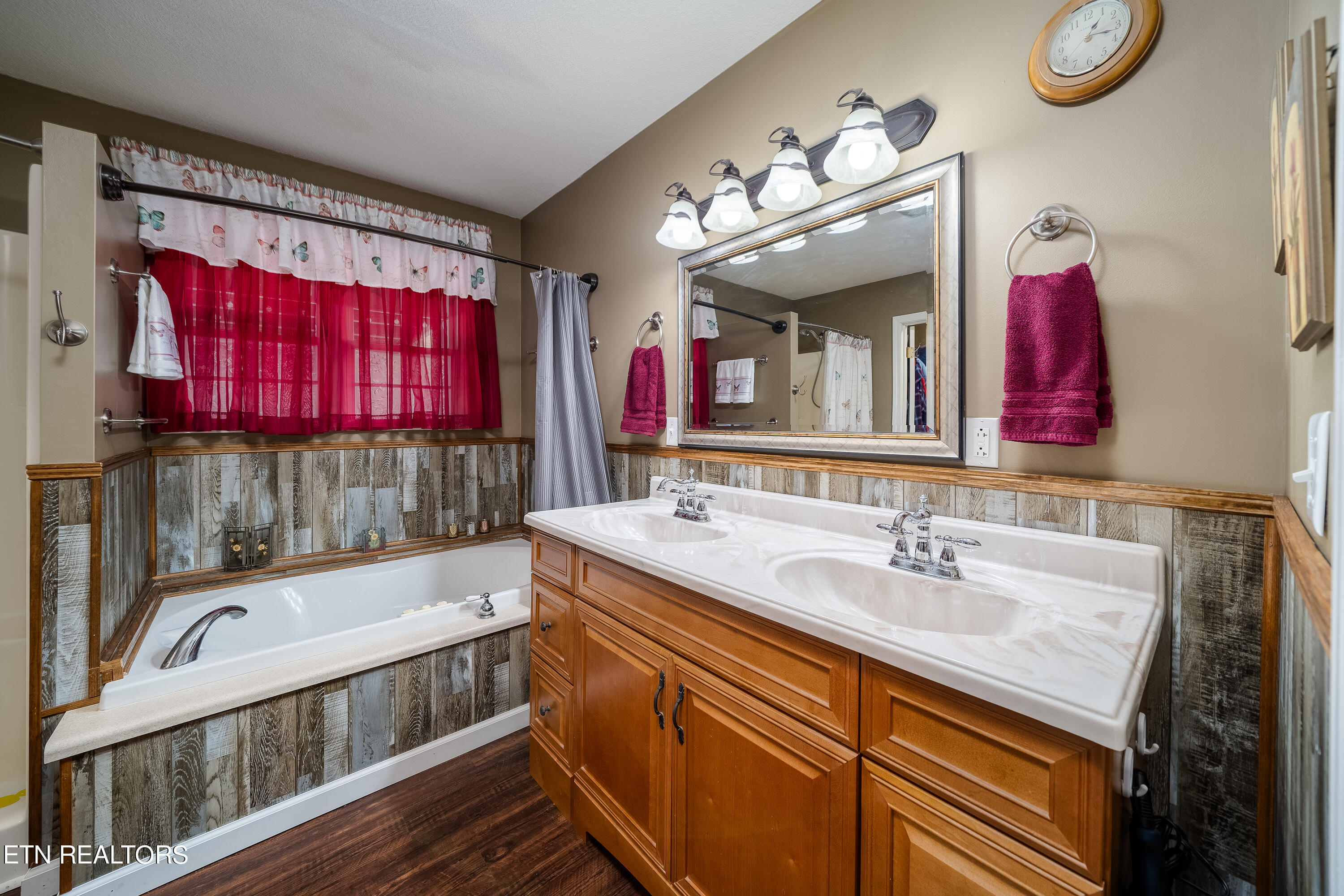278 Wiggins Road Tellico Plains, TN 37385 - Photo 21 of 36 278 Wiggins Rd-21