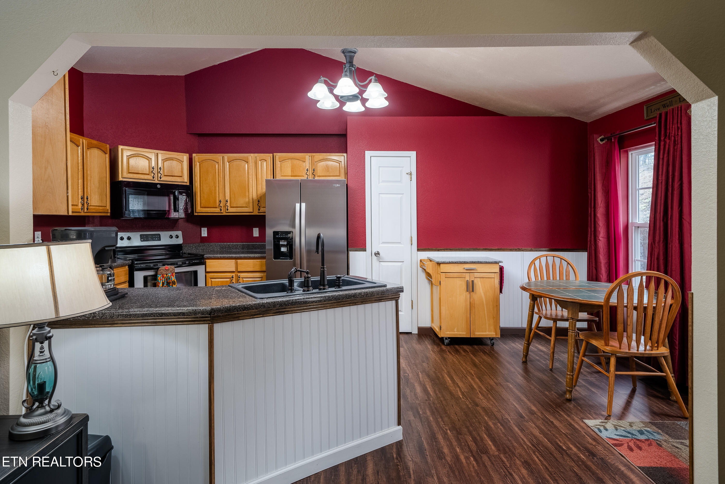 278 Wiggins Road Tellico Plains, TN 37385 - Photo 10 of 36 278 Wiggins Rd-10