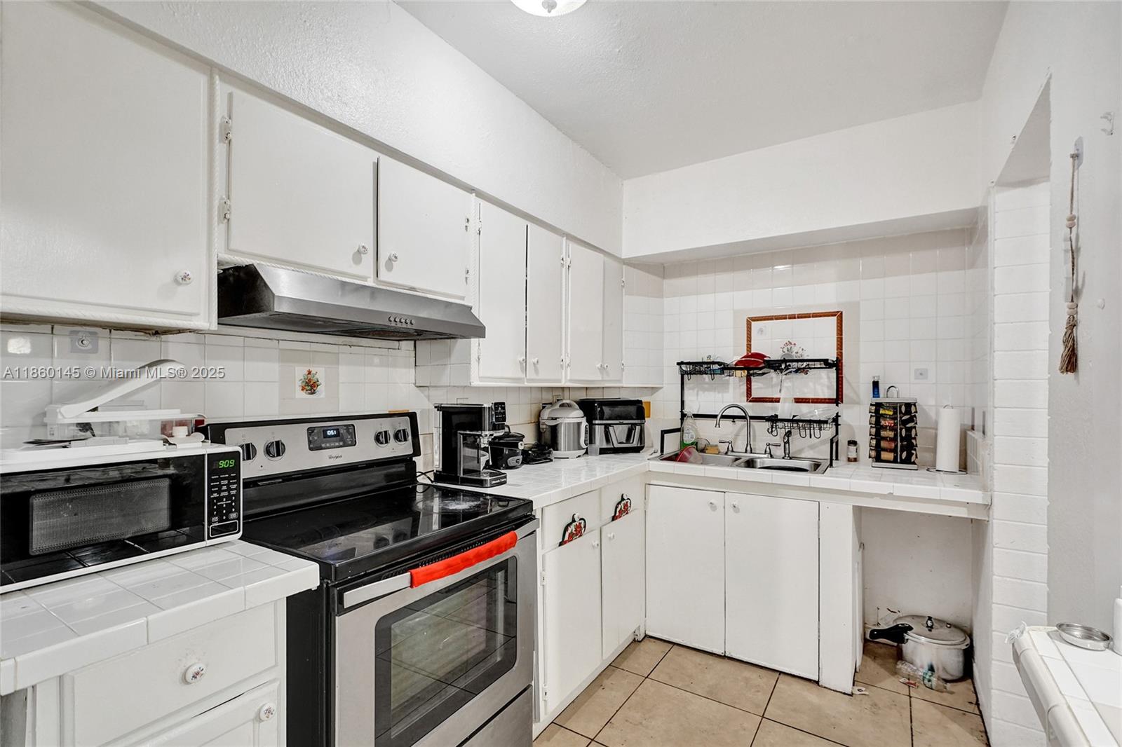 6520 West 8th Lane Hialeah, FL 33012 - Photo 95 of 100