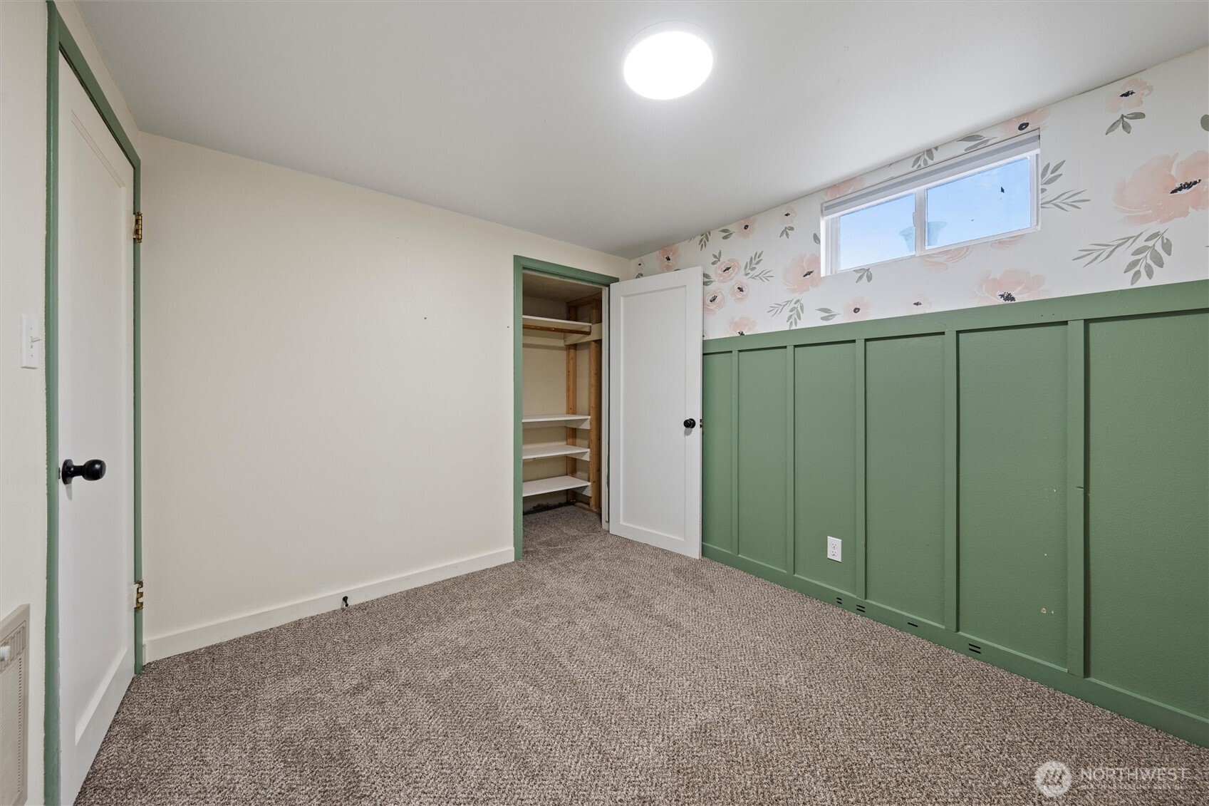 246 Maringo Road Ephrata, WA 98823 - Photo 23 of 40 a view of an empty room
