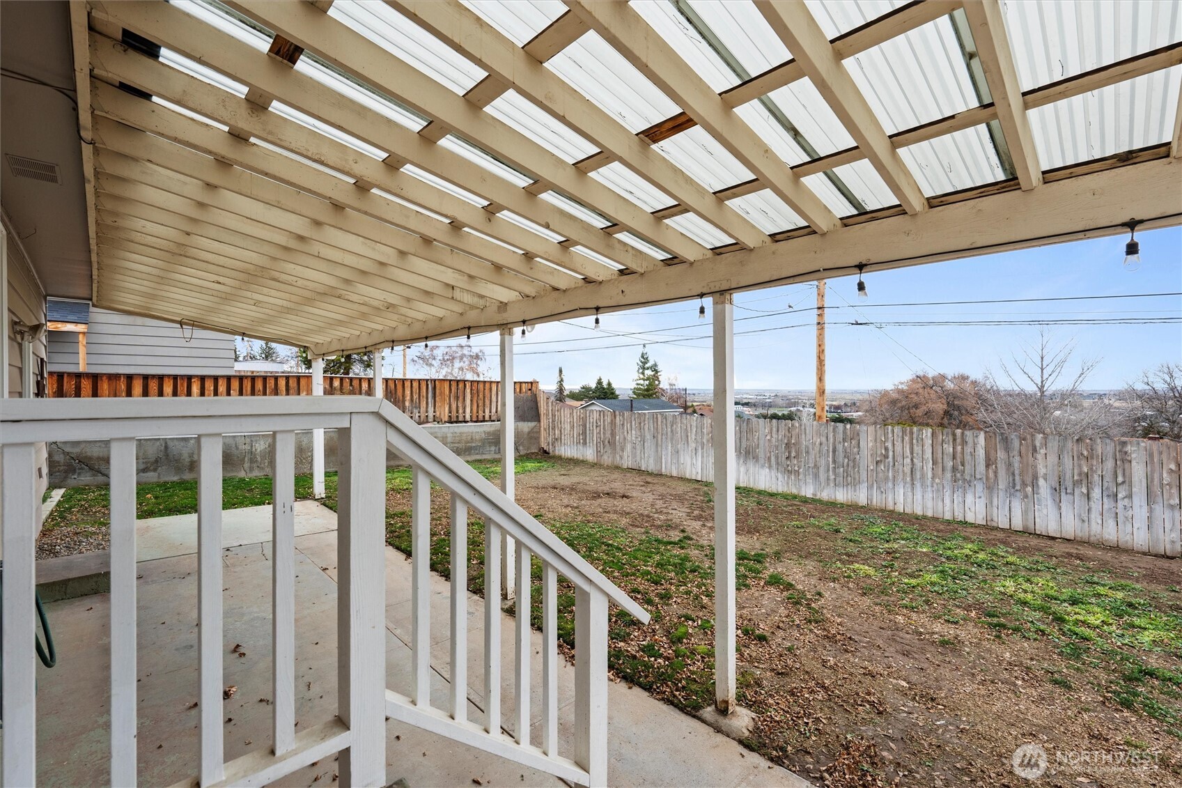 246 Maringo Road Ephrata, WA 98823 - Photo 34 of 40 a view of a porch