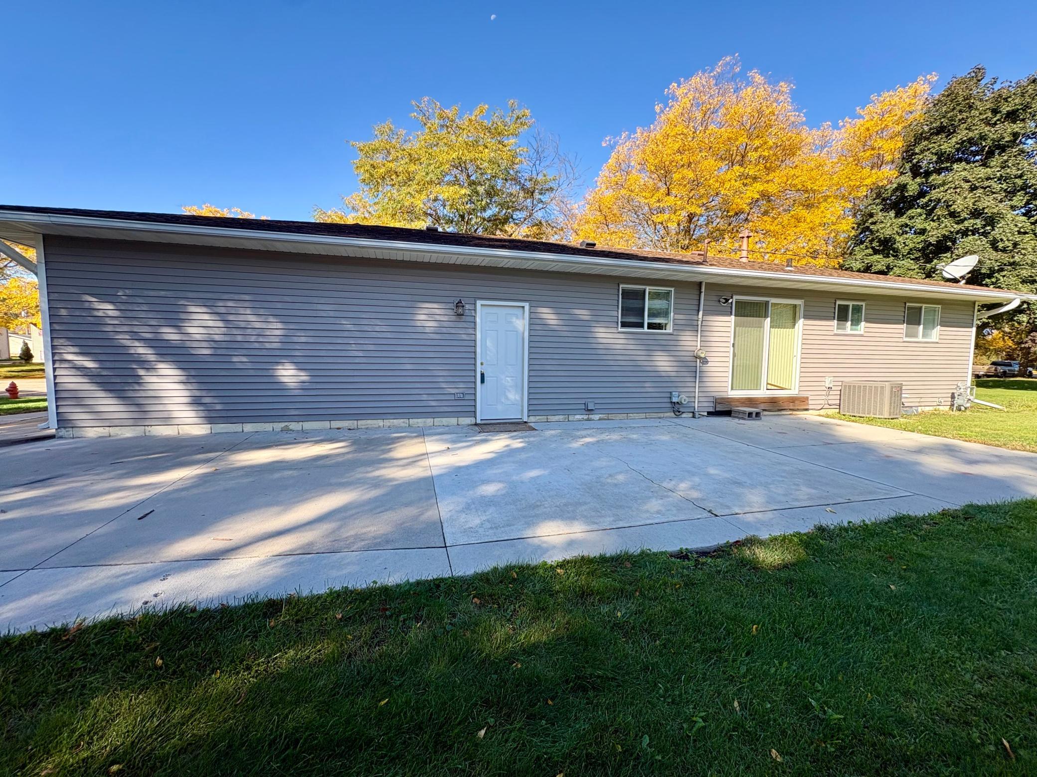 1464 6th Avenue Southeast Rochester, MN 55904 - Photo 37 of 42 Gallery Image 37