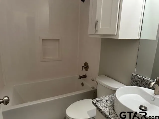 $1,950 | 16461 County Road 178, Unit 6, Tyler, TX 75703