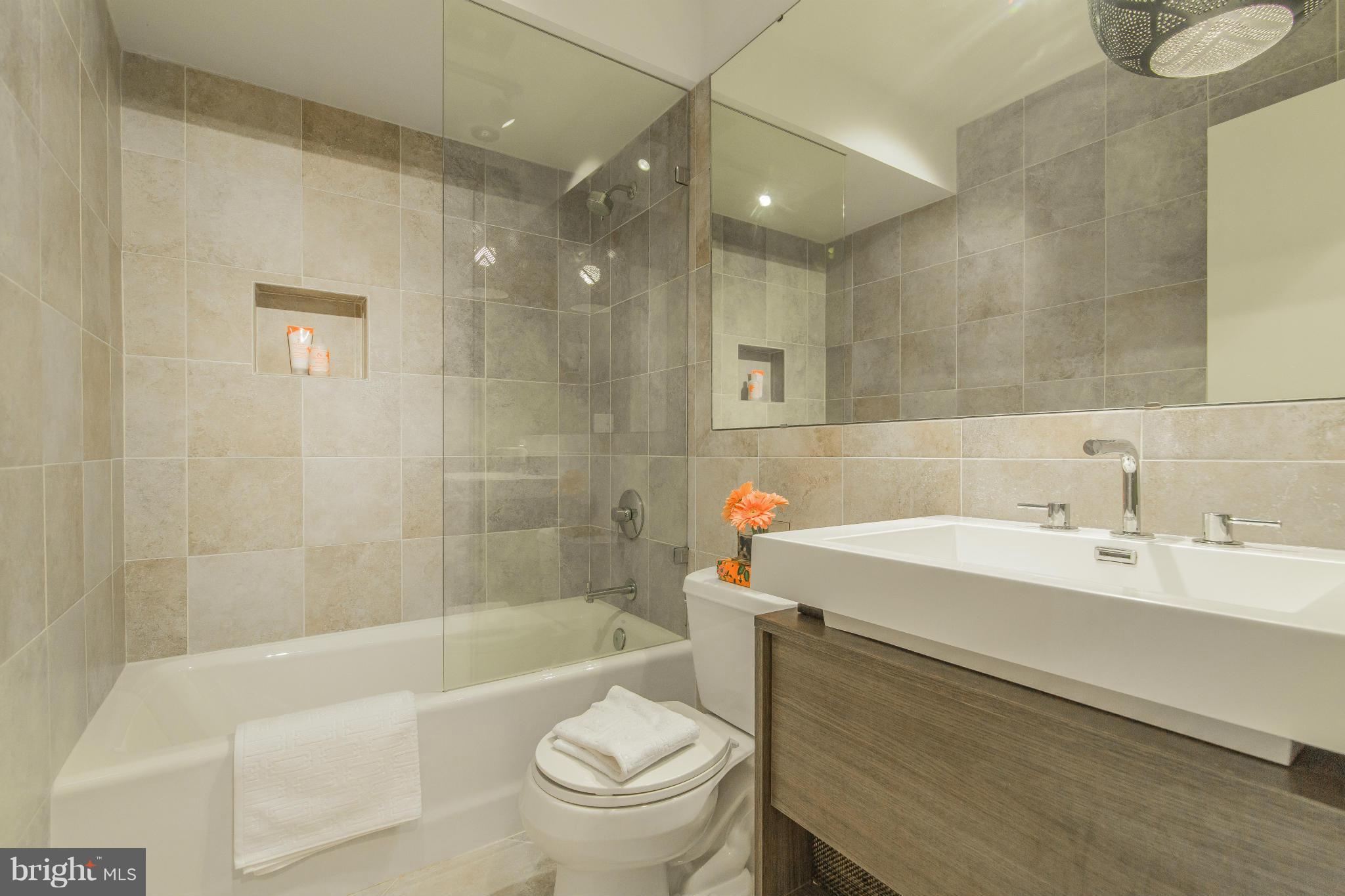1830 11th Street Northwest, Unit 1 Washington, DC 20001 - Photo 21 of 26 Second Bathroom
