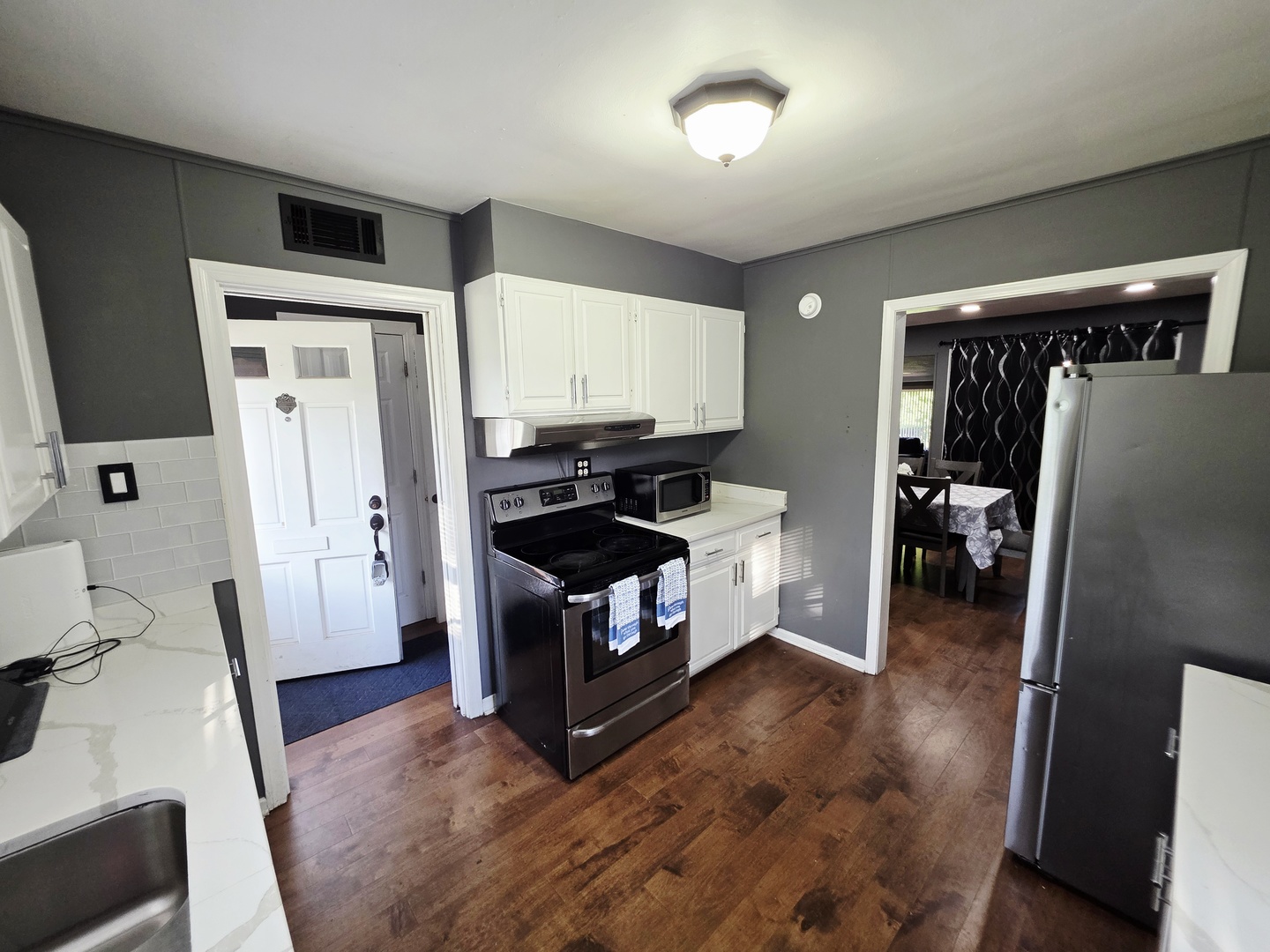 2205 Downey Road Homewood, IL 60430 - Photo 4 of 21