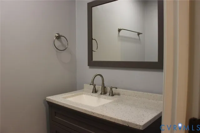 $1,700 | 18710 Cox Road, Sutherland, VA 23885