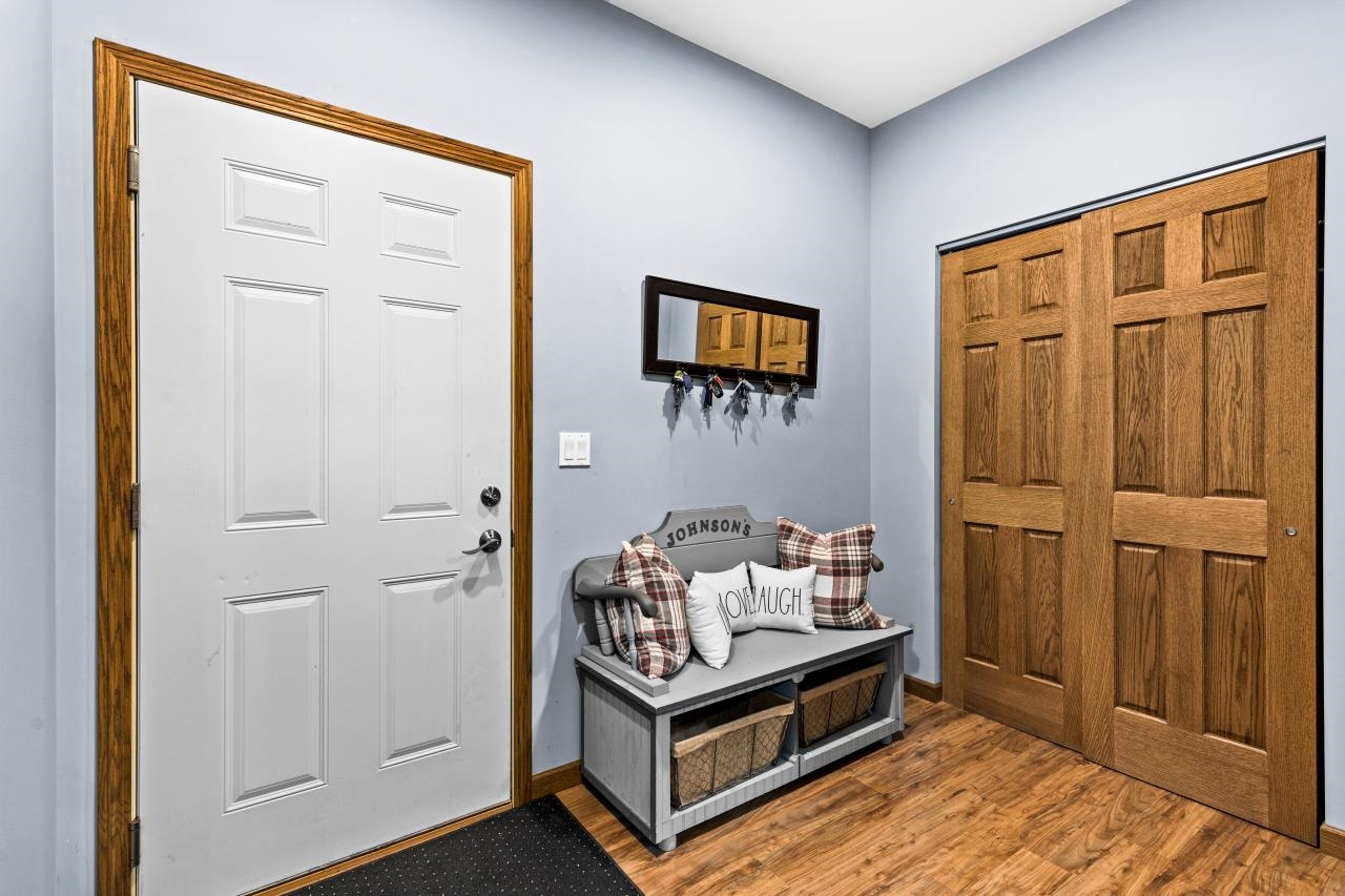 5815 Castle Road Duluth, MN 55803 - Photo 45 of 78 Mud Room