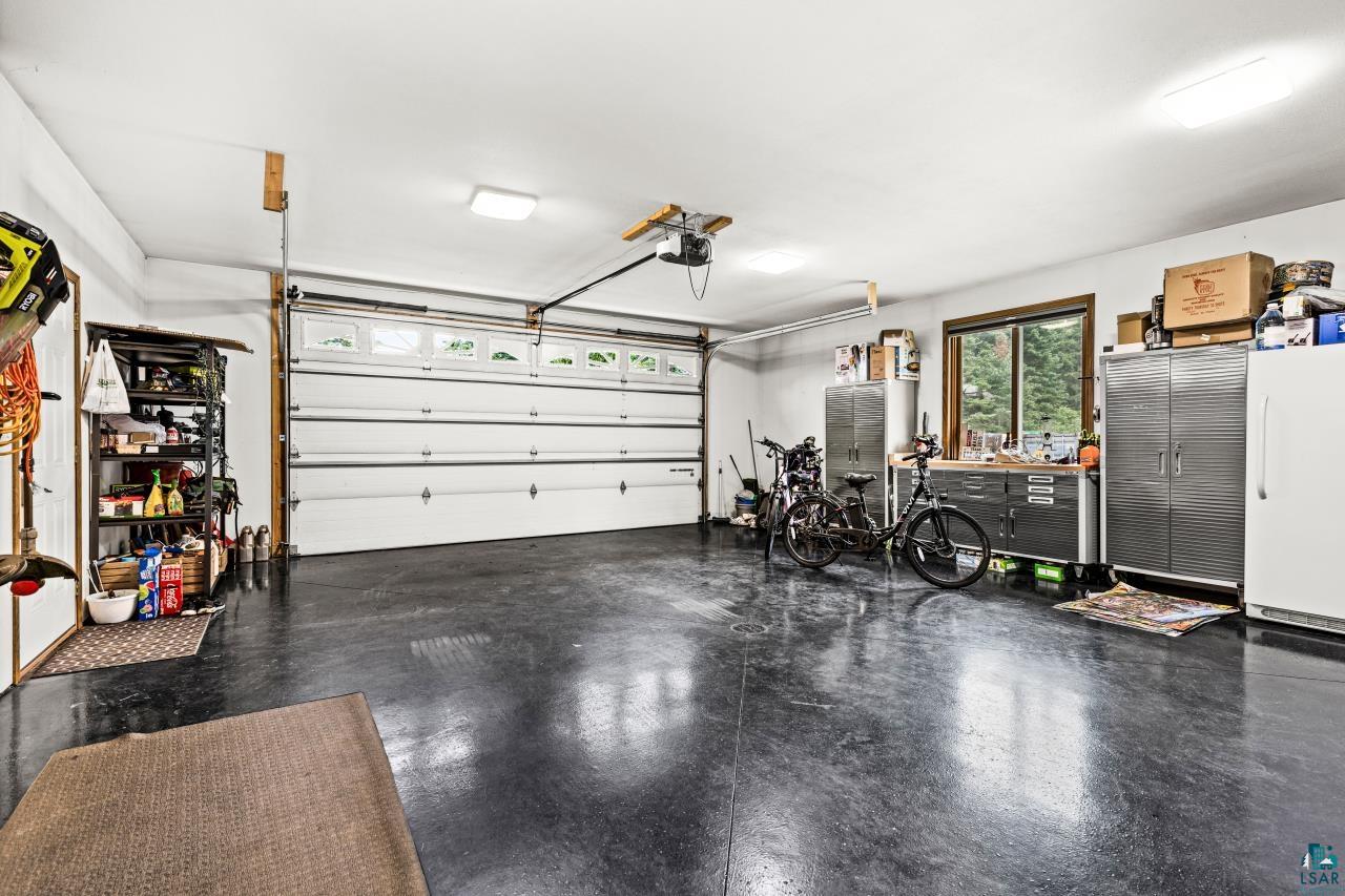 5815 Castle Road Duluth, MN 55803 - Photo 49 of 78 Attached Heated Garage