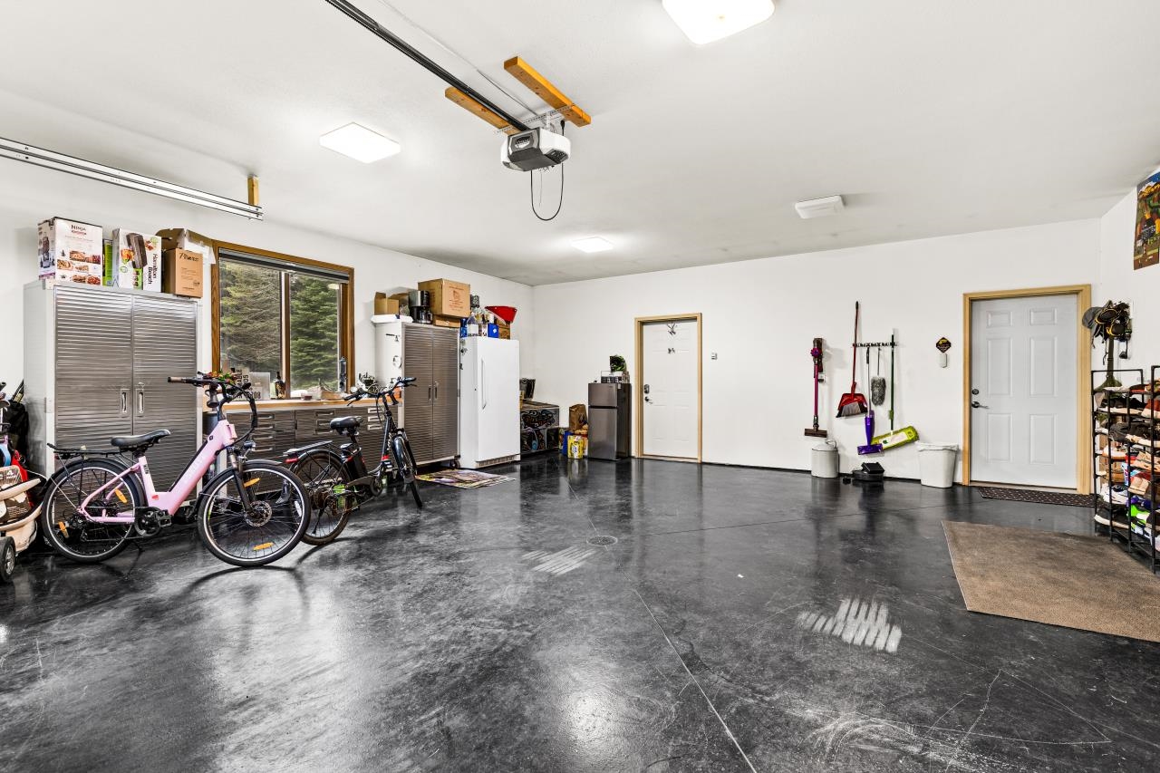 5815 Castle Road Duluth, MN 55803 - Photo 50 of 78 Attached Heated Garage