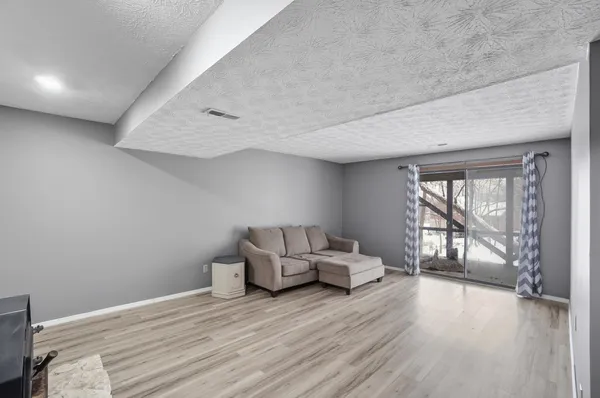 $287,500 | 691 Windemere Hill, Lawrenceburg, IN 47025