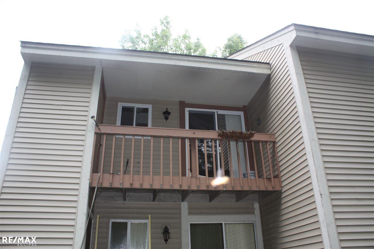 1519 Porter Circle Rochester Hills, MI 48307 - Photo 4 of 23