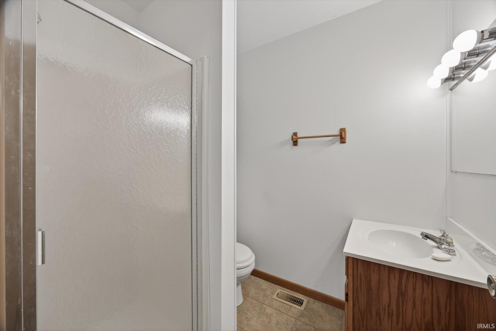 8380 South Fairfax Road Bloomington, IN 47401 - Photo 16 of 38