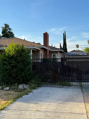 $399,000 | 2625 East Michigan Avenue, Fresno, CA 93703