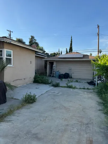 $399,000 | 2625 East Michigan Avenue, Fresno, CA 93703
