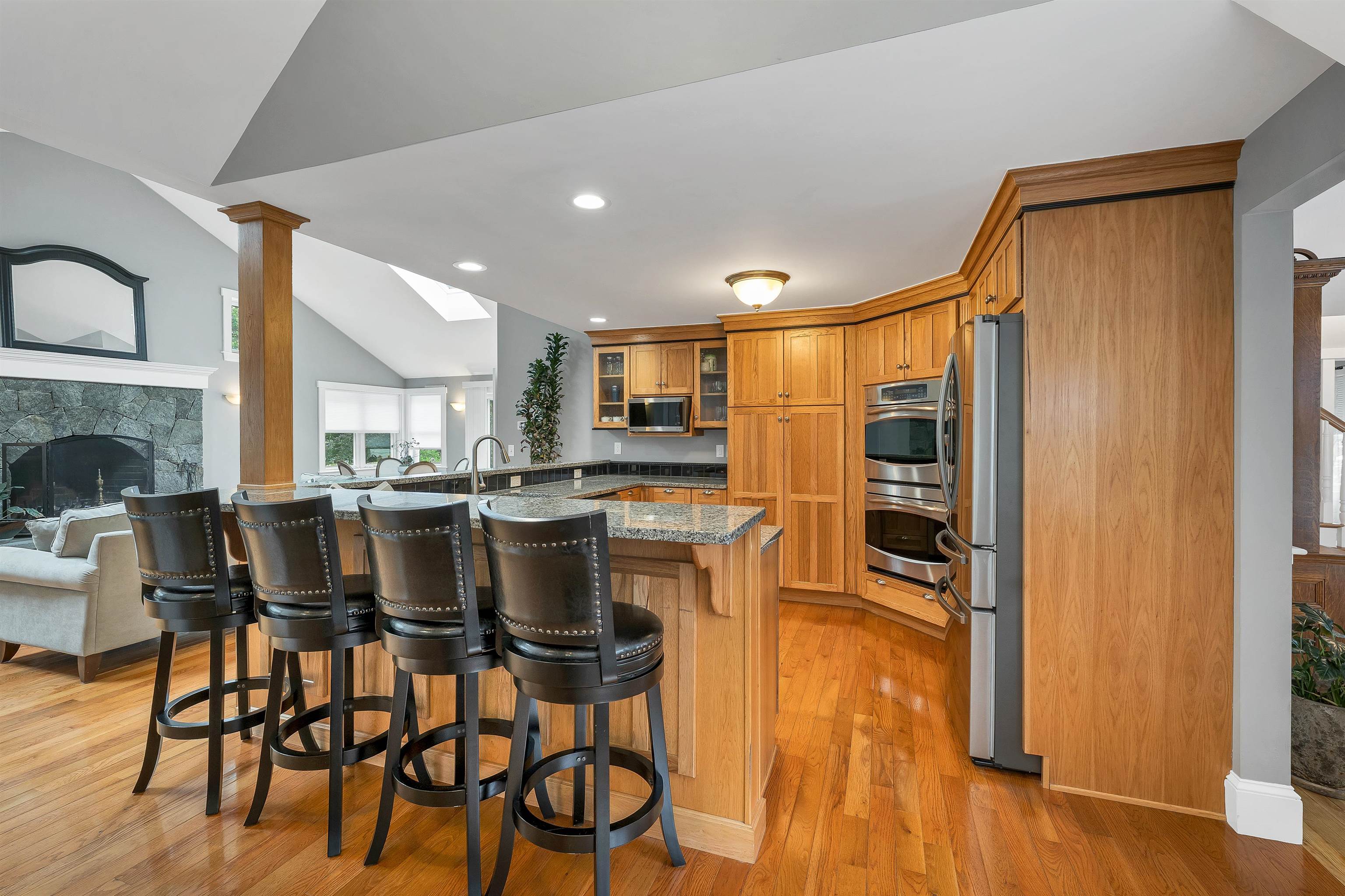 2007 Lafayette Road Portsmouth, NH 03801 - Photo 16 of 54