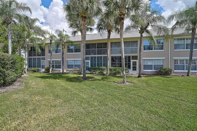 $248,000 | 4705 Sand Trap St Circle, Unit 106, Bradenton, FL 34203