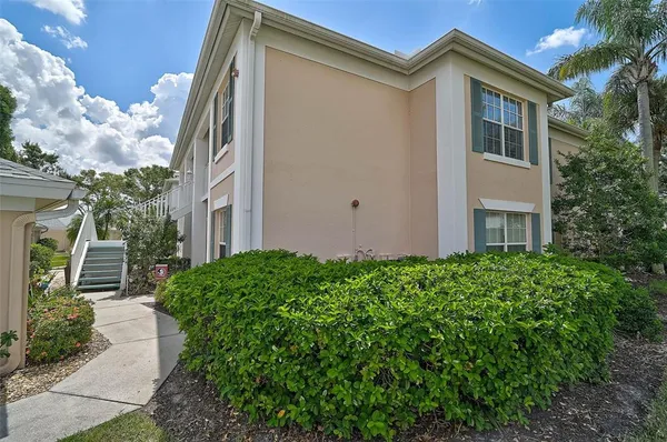 $238,000 | 4705 Sand Trap St Circle, Unit 106, Bradenton, FL 34203