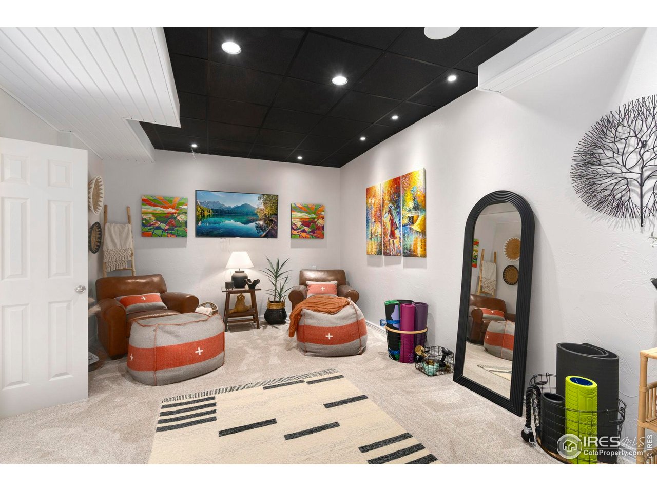 518 Gregory Road Fort Collins, CO 80524 - Photo 23 of 40 Gallery Image 23